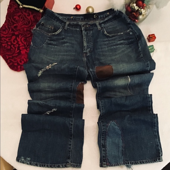 “JUST CAVALLI” EXTREMELY Distressed men’s jeans. - Picture 2 of 8